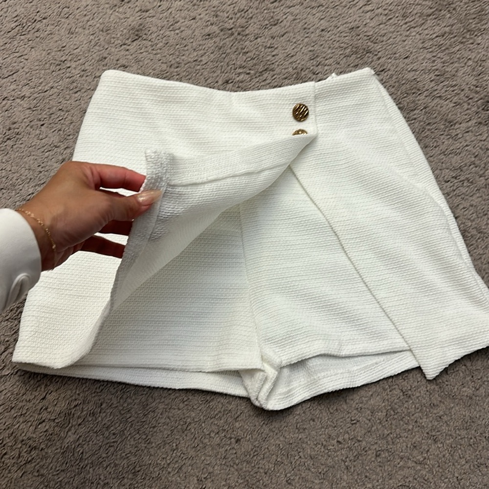 Zara Women’s Skort - Picture 2 of 4